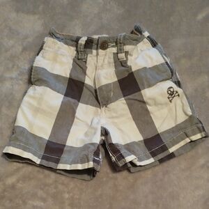 Place Boys Plaid Gray and White Flat Front Shorts